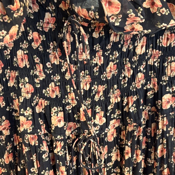 Doen Black and Pink Floral Maxi Dress - Picture 5 of 11